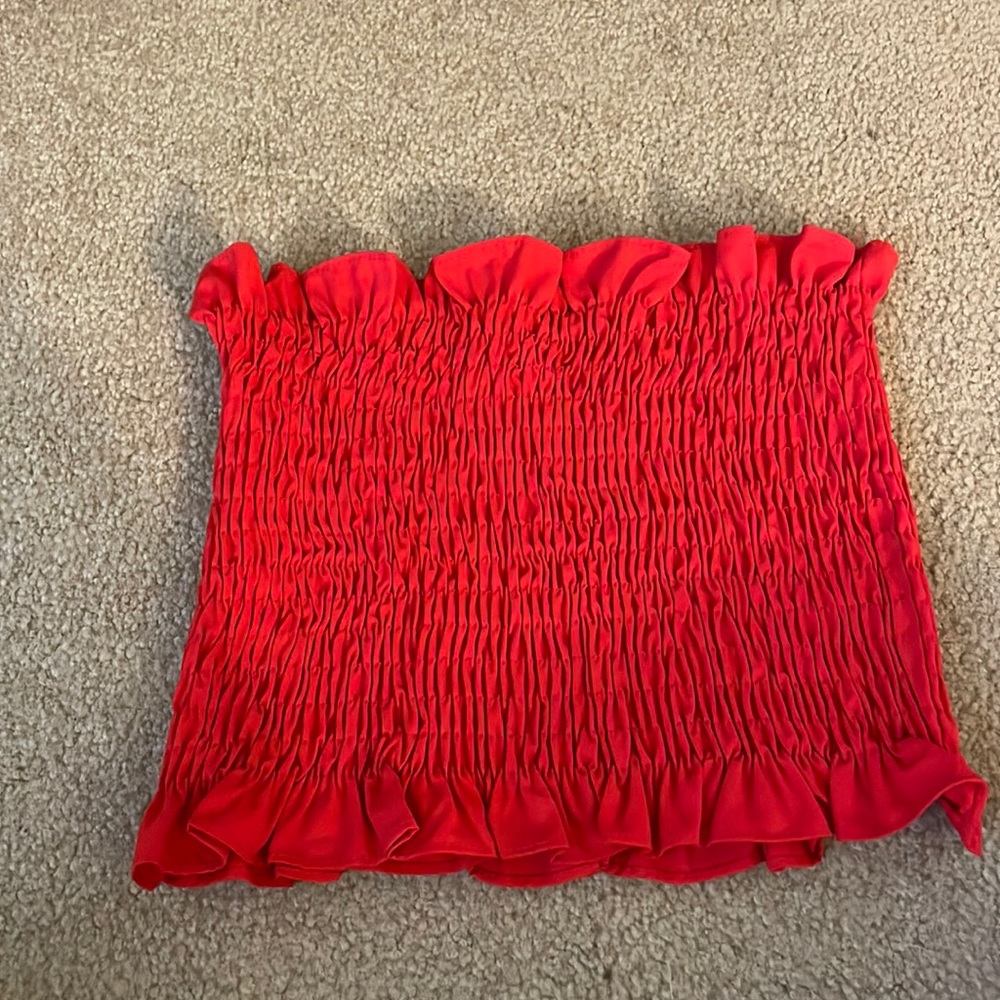 Red bandeau